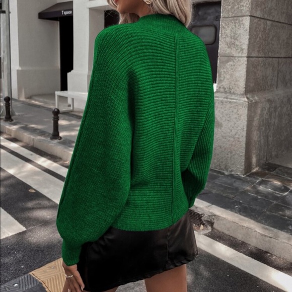 Cozy Batwing Sleeve Knit Sweater Top Green - Picture 3 of 7